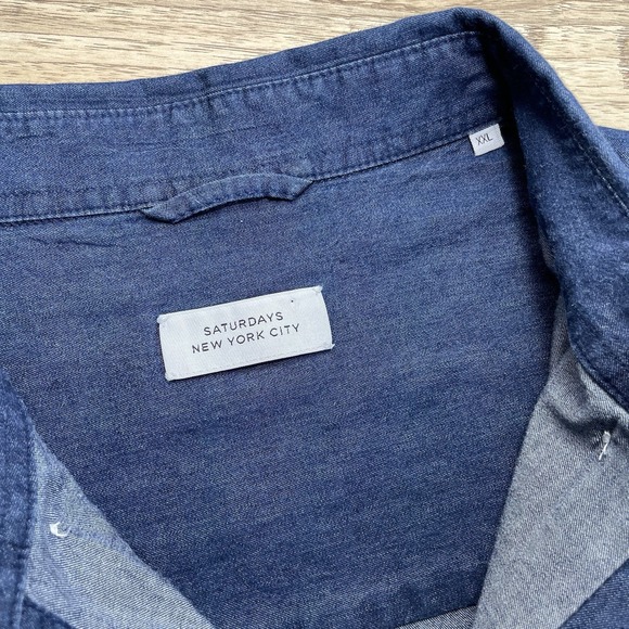 Saturdays NYC Shirt Men's XXL Blue Short Sleeve Chambray Denim Cotton Button EUC - Picture 4 of 8